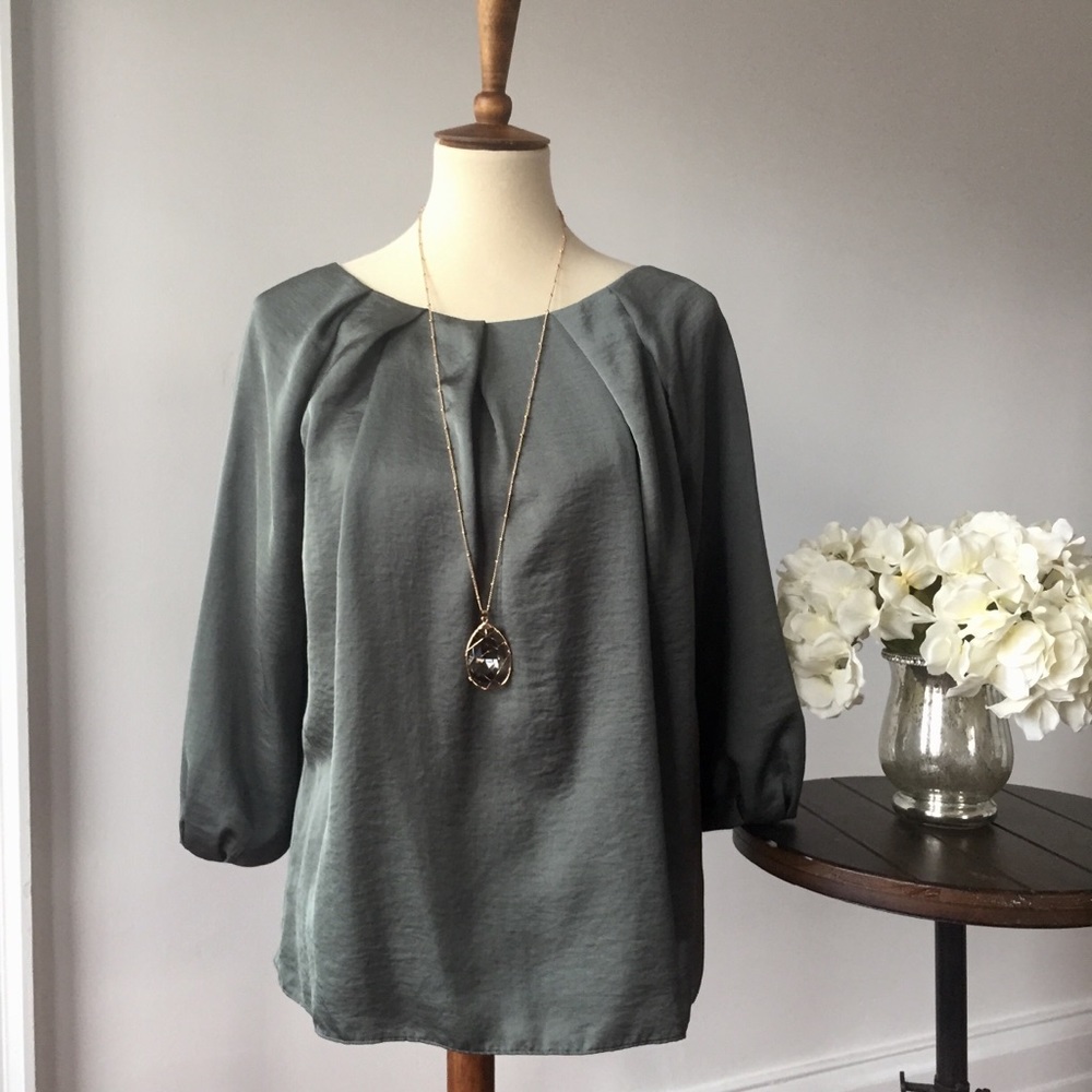 TALBOTS silk looking top